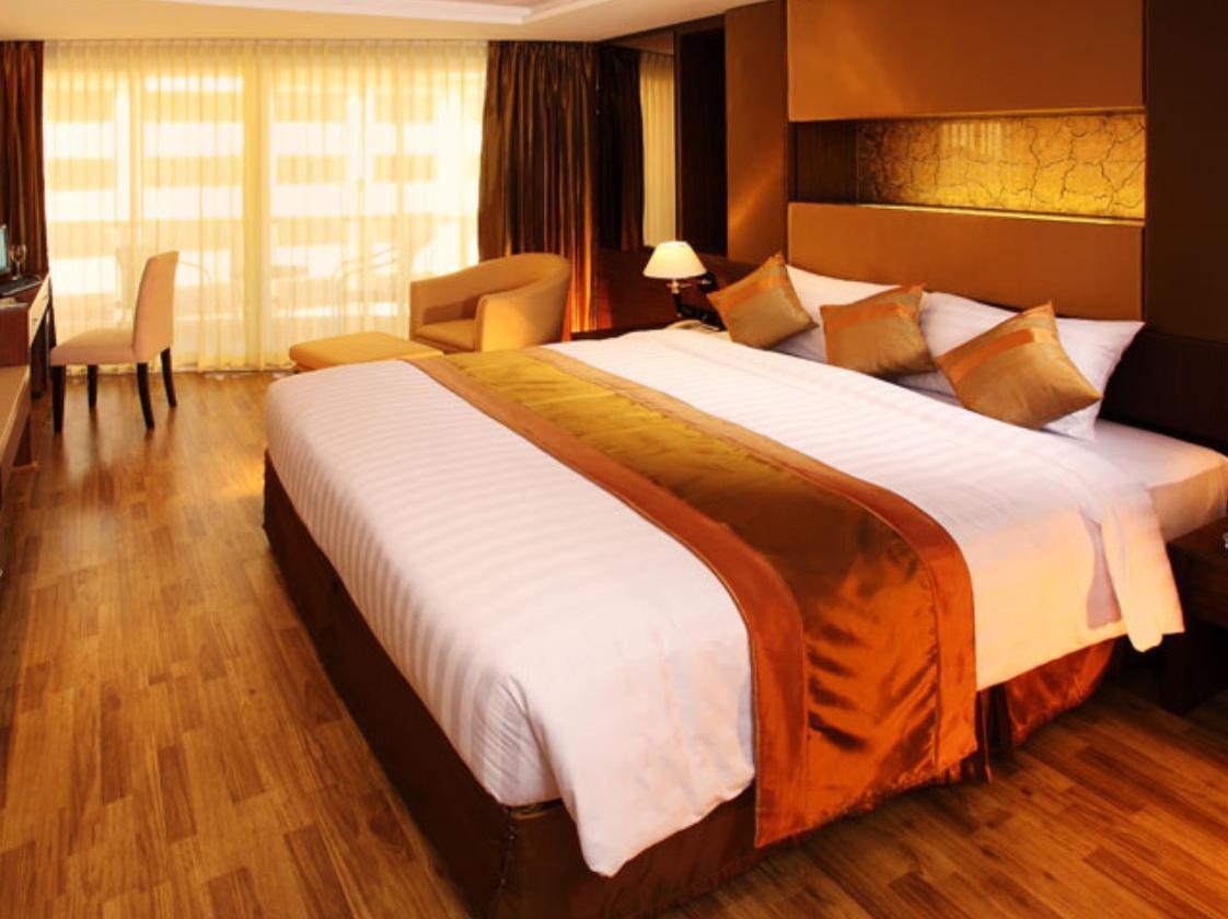 Nova Gold Hotel By Compass Hospitality Pattaya Exterior photo
